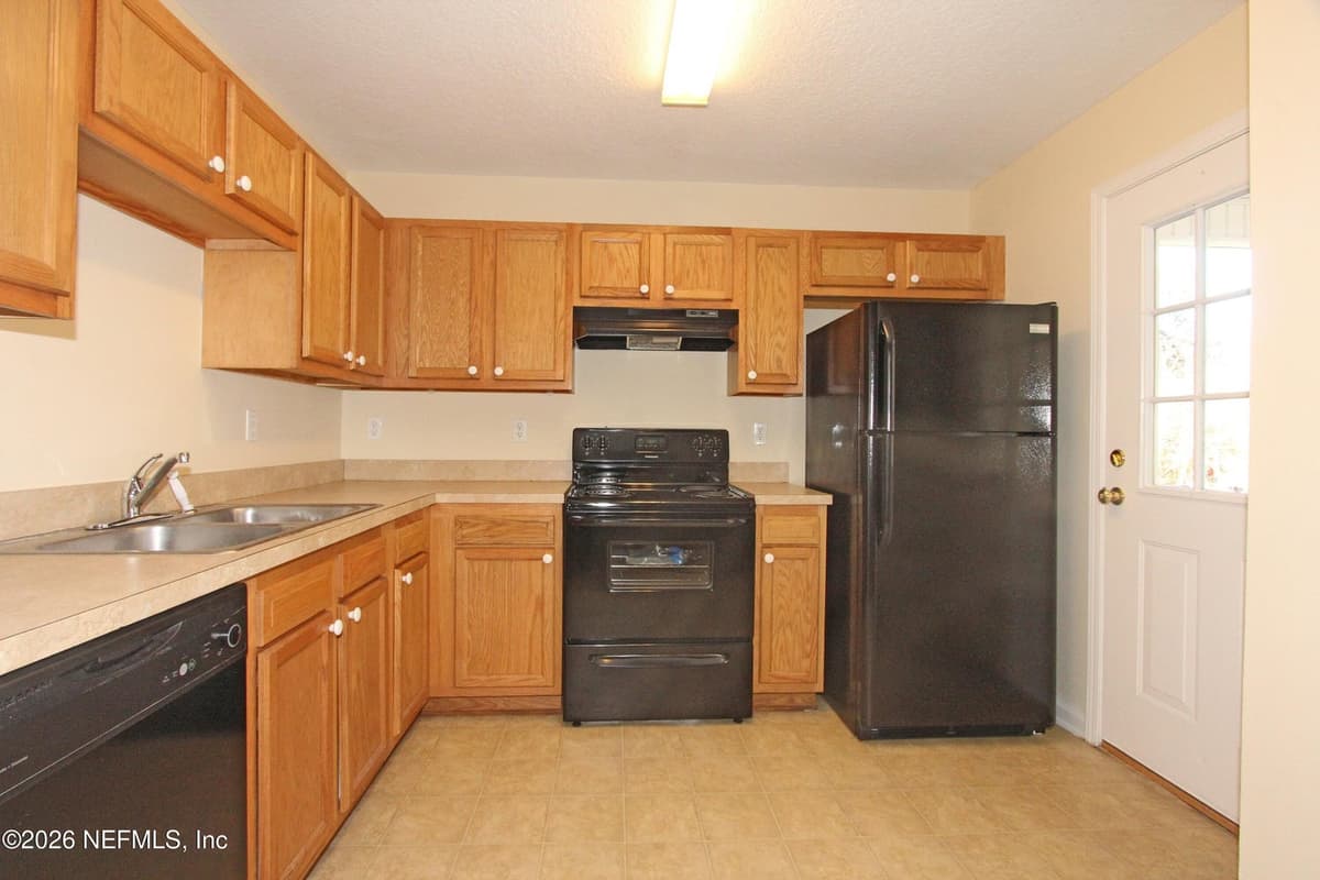 8616 JASPER Avenue, Jacksonville, FL 32211 2