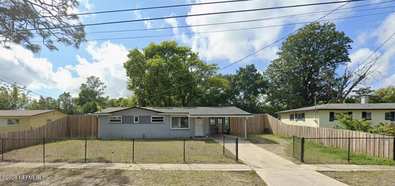 175 PARKWOOD Drive W, Orange Park, FL 32073