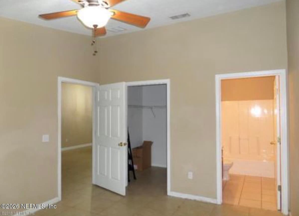 3690 KIRKPATRICK Circle 7-10, Jacksonville, FL 32210 2