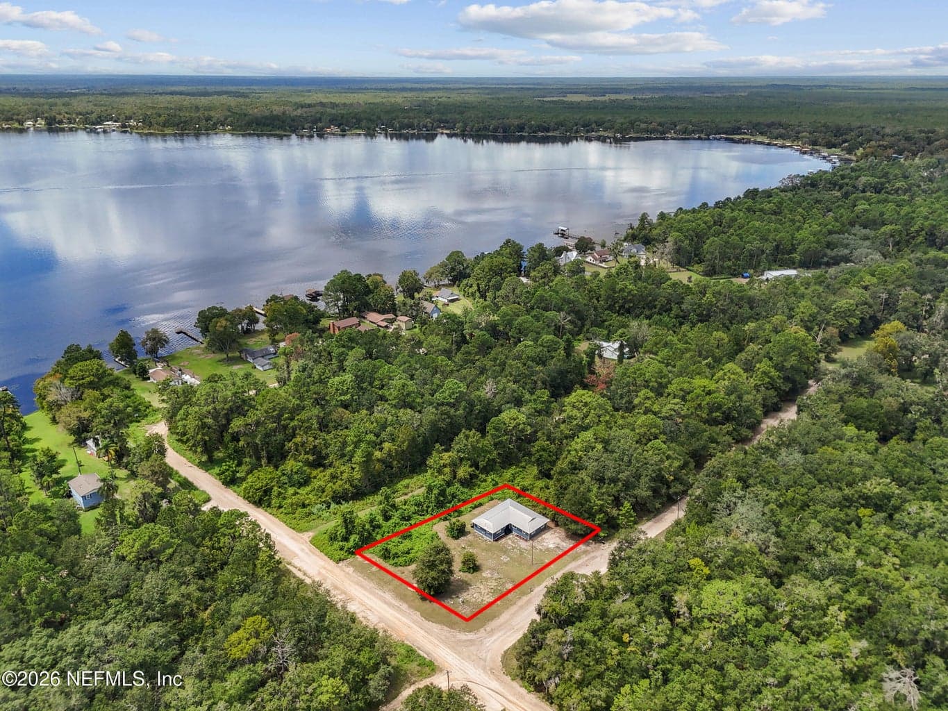 127 RAINBOW Drive, Florahome, FL 32140