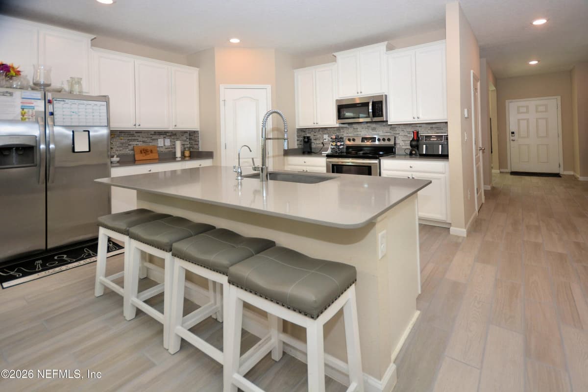 7324 ROCK BROOK Drive, Jacksonville, FL 32222, Jacksonville, FL - photo 2