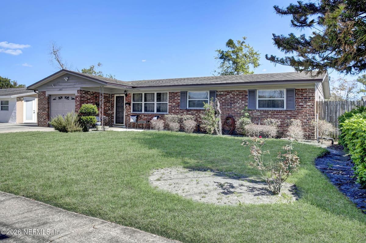 3223 SKIPPER Lane, Jacksonville, FL 32216 2