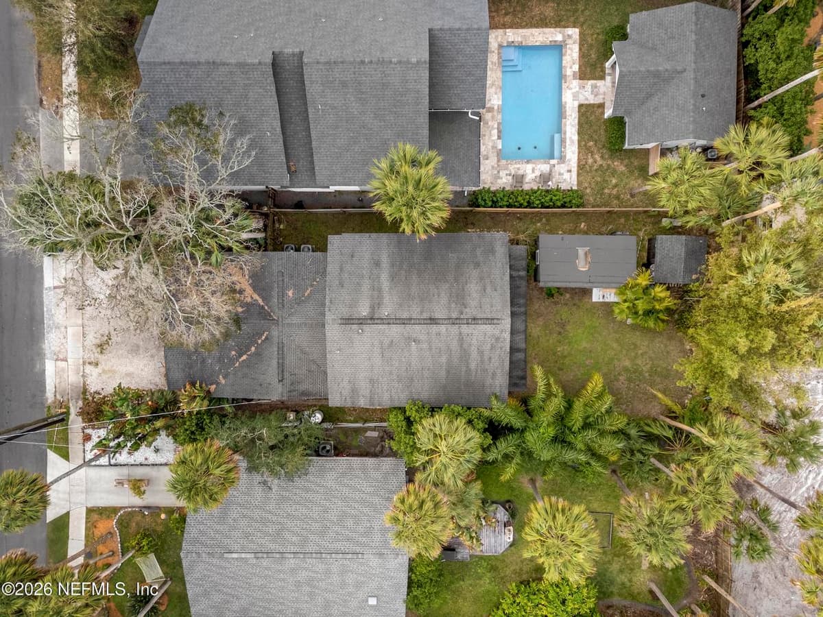 331 10TH Street, Atlantic Beach, FL 32233 3