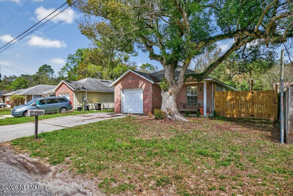 8231 SUSIE Street 0, Jacksonville, FL 32210 2