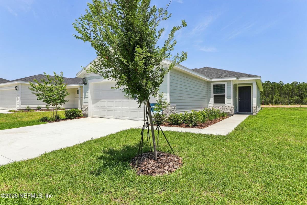 25 DERBYSHIRE Drive, Palm Coast, FL 32164 2
