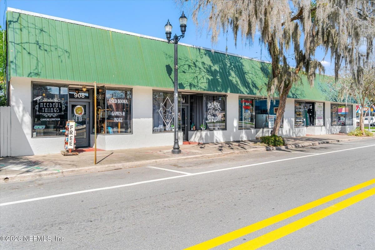 900 ST JOHNS Avenue, Palatka, FL 32177 3