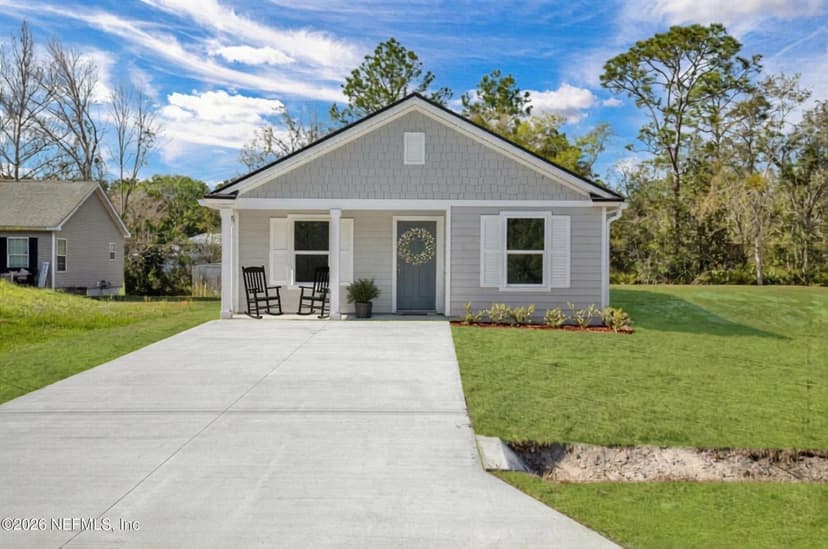 116 SEVILLA STREET Street, East Palatka, FL 32131