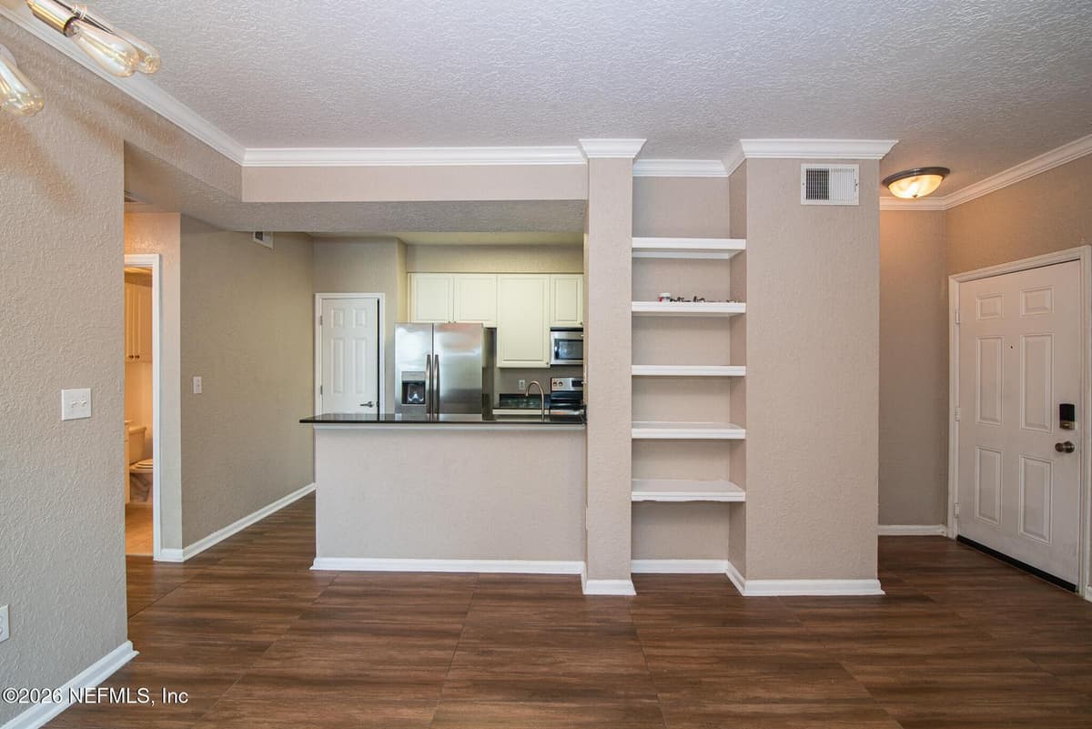 8539 GATE Parkway 424, Jacksonville, FL 32216 3