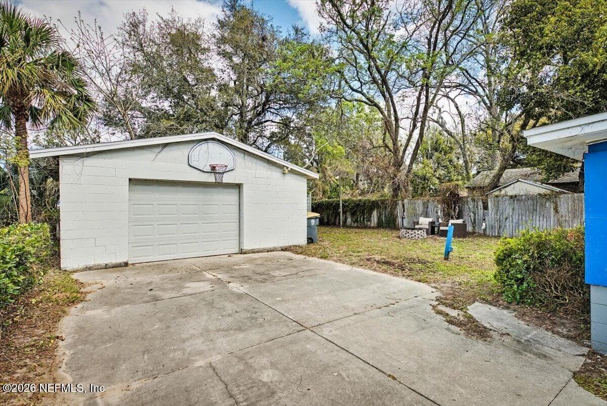5511 CRUZ Road, Jacksonville, FL 32207 2