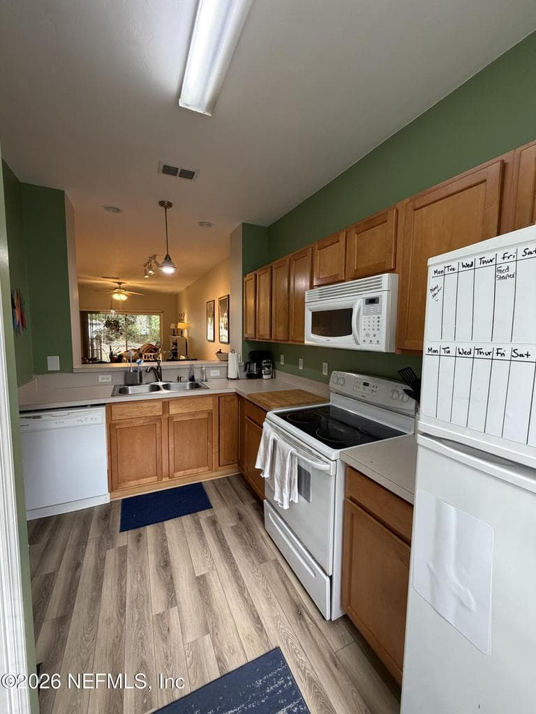 867 NW 21ST Avenue, Gainesville, FL 32609 3