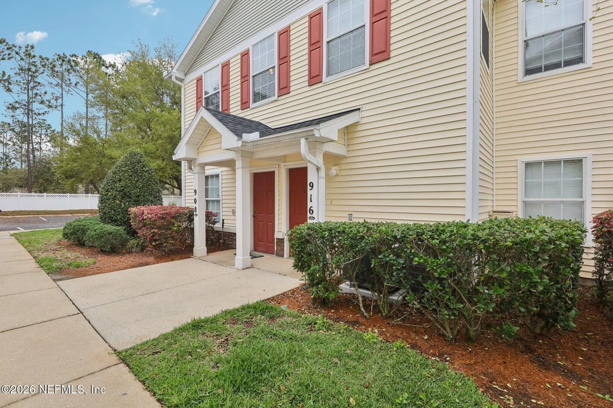 575 OAKLEAF PLANTATION Parkway 916, Orange Park, FL 32065 2