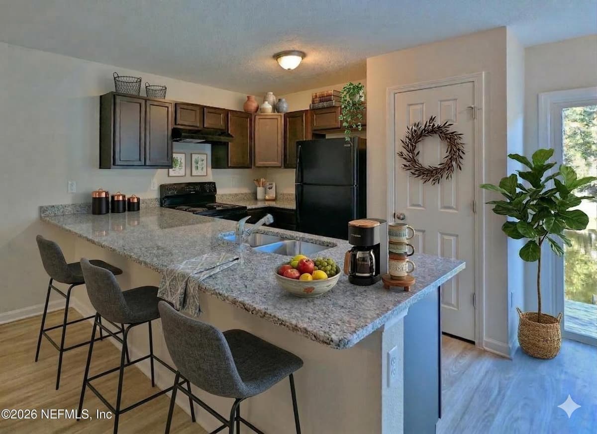 7859 PLAYSCHOOL Lane, Jacksonville, FL 32210 3