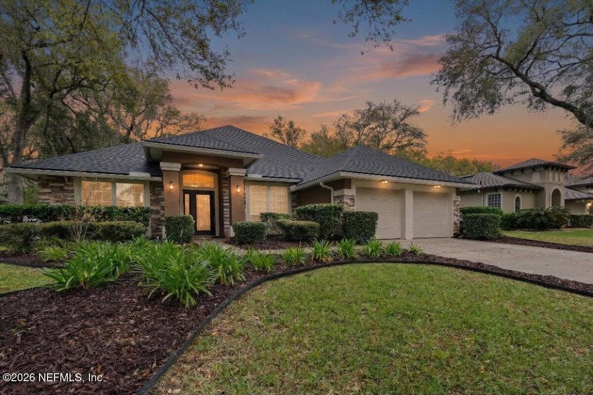 1880 OAKCHIME Drive, Orange Park, FL 32065