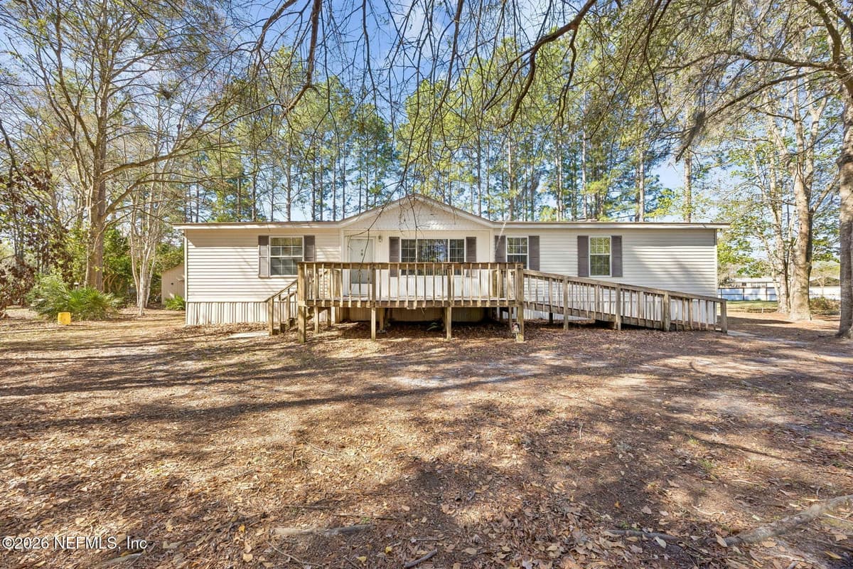 5338 ISLAND LAKE Drive, Jacksonville, FL 32226 2