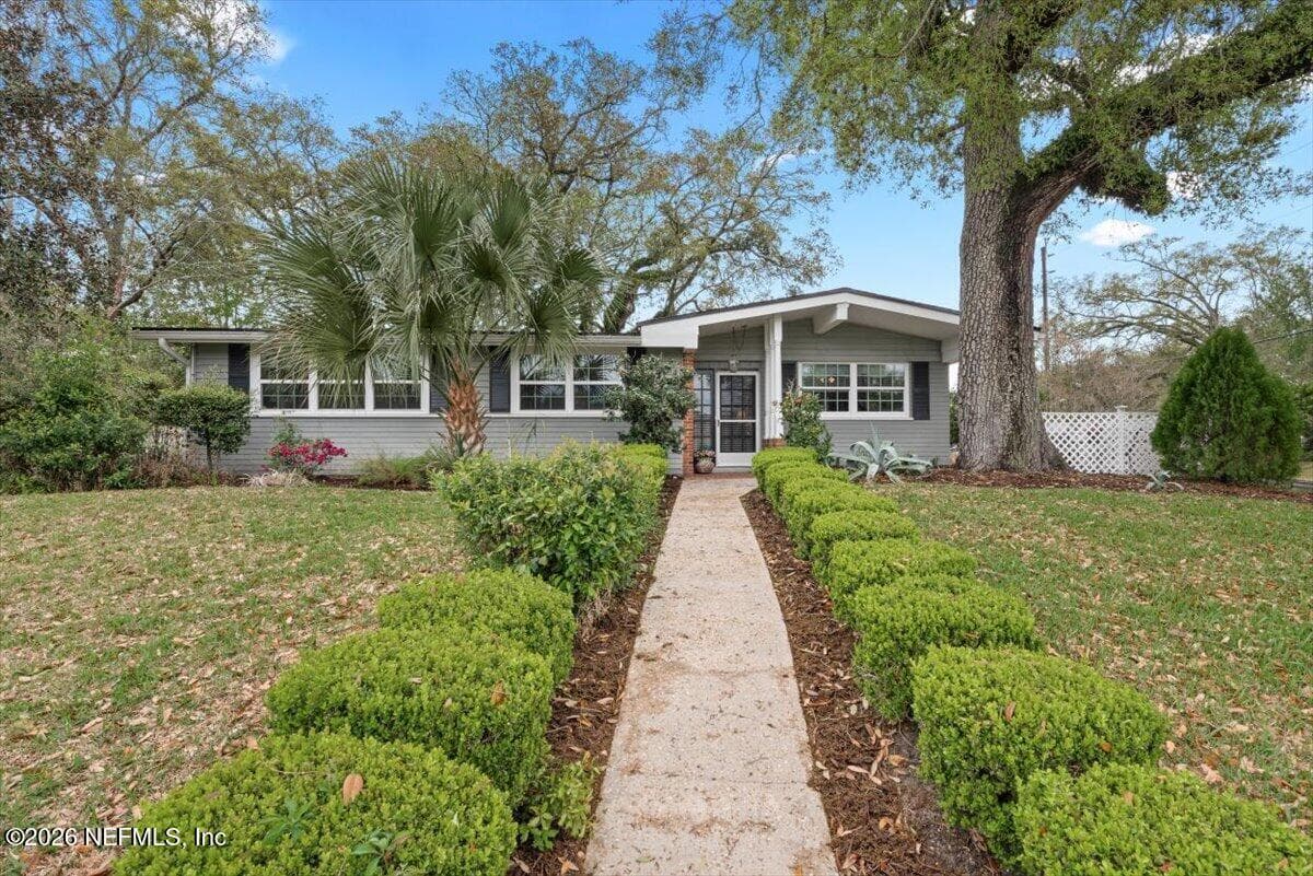 4703 KING RICHARD Road, Jacksonville, FL 32210 2