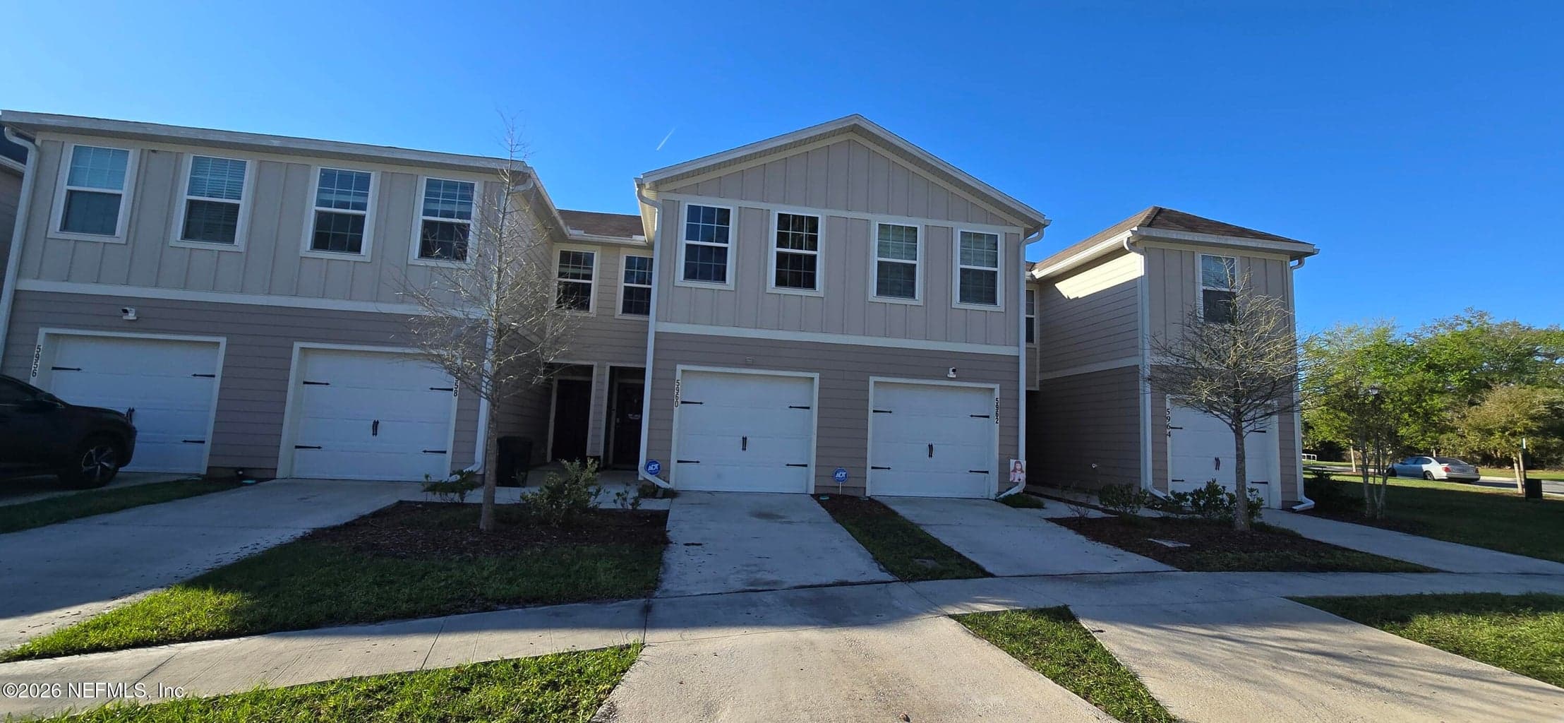 5960 CREEKSIDE CROSSING Drive, Jacksonville, FL 32210