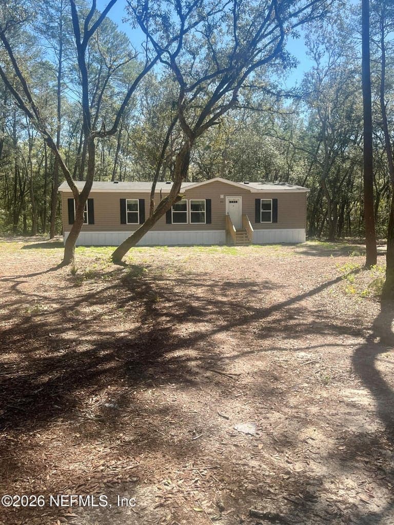 400 S HOLLY Avenue, Florahome, FL 32140 2