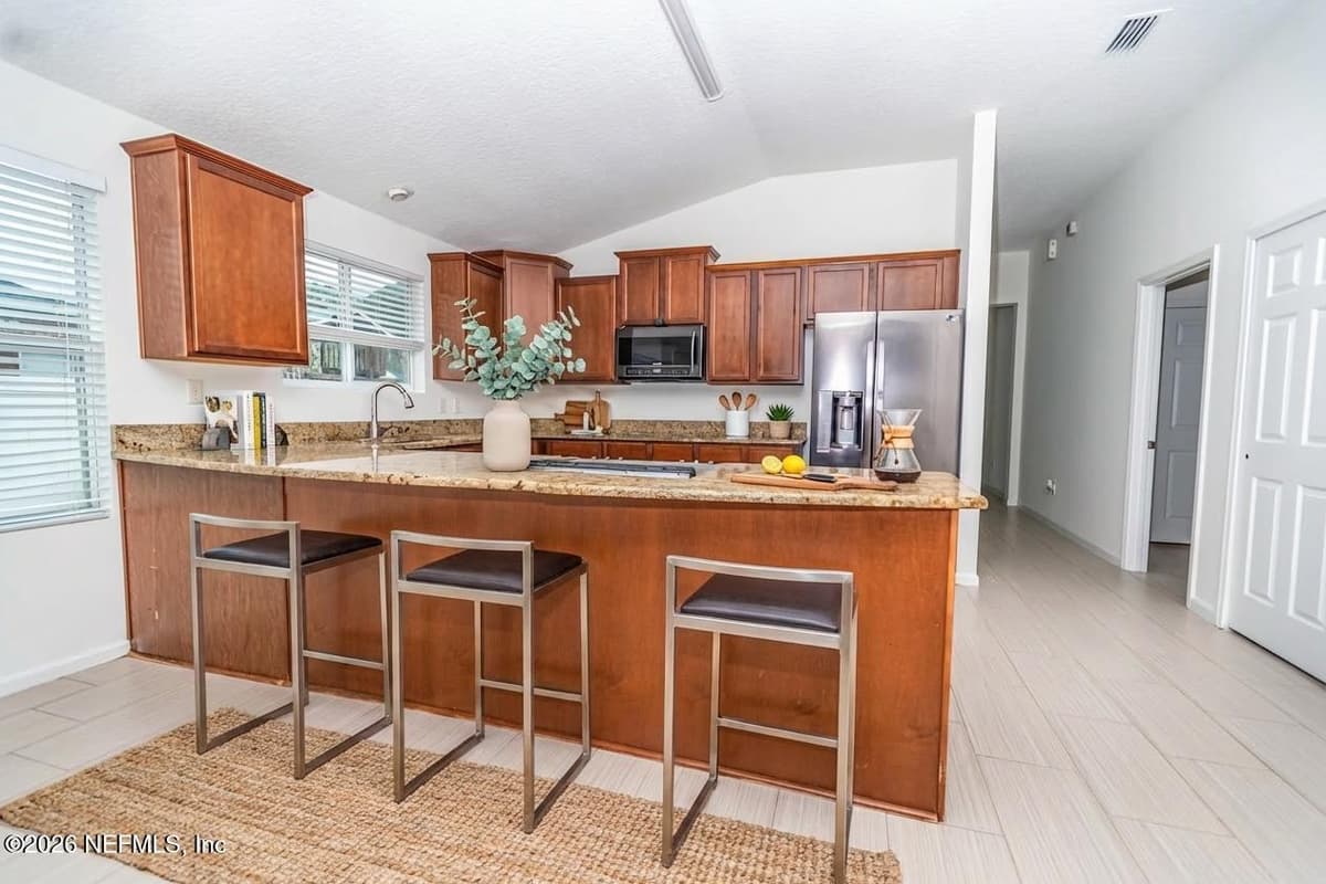 4631 GLENDAS MEADOW Drive, Jacksonville, FL 32210 3