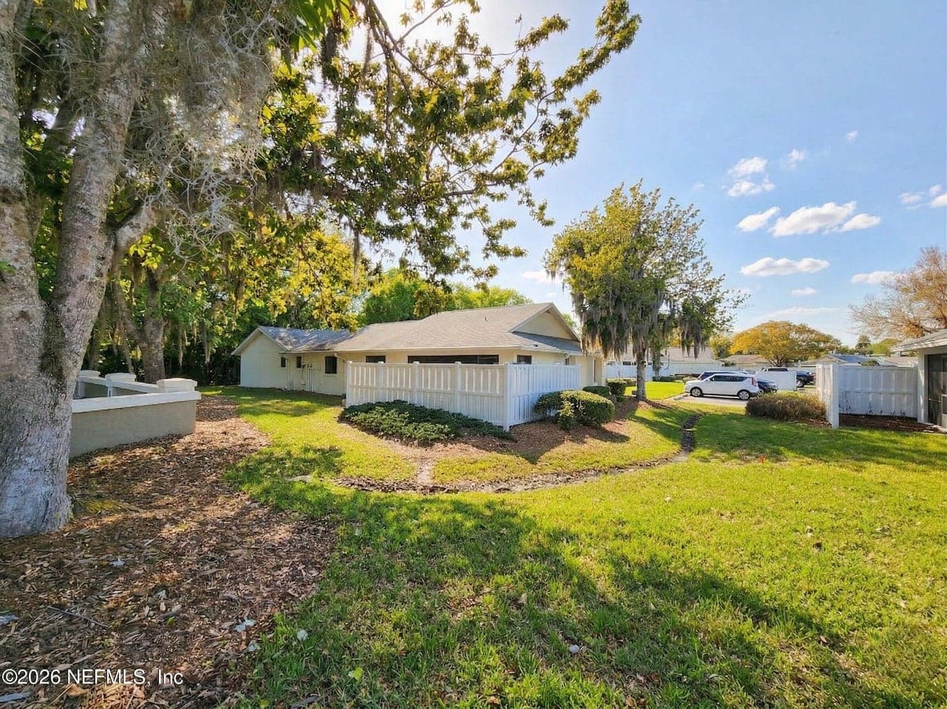20 LAKE FOREST Court, Palm Coast, FL 32137