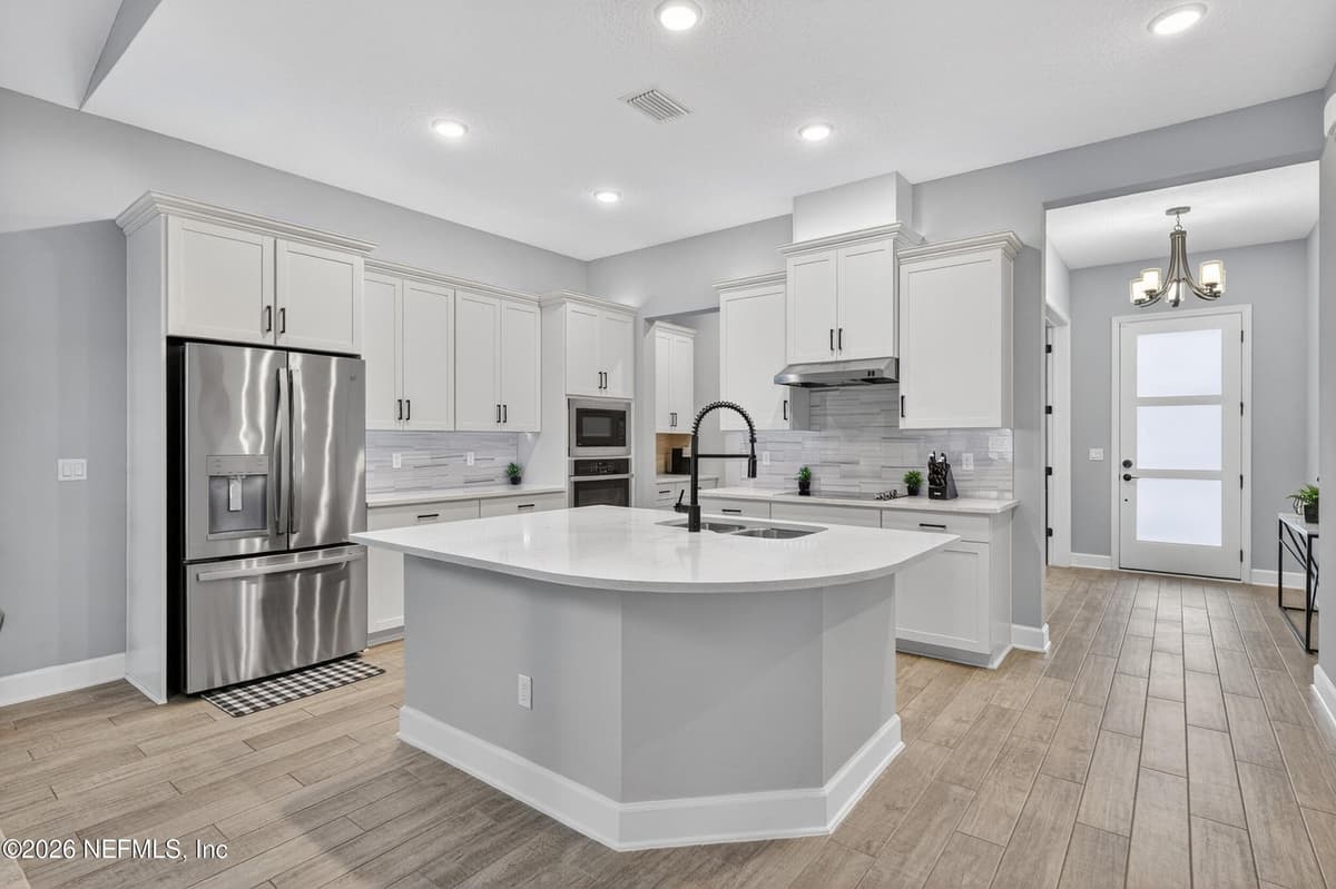 9809 INVENTION Lane, Jacksonville, FL 32256 2
