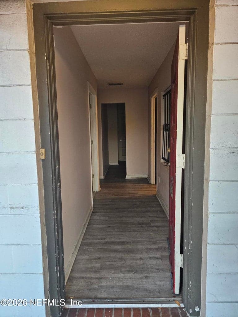 4036 BLANDING Boulevard, Jacksonville, FL 32210 2