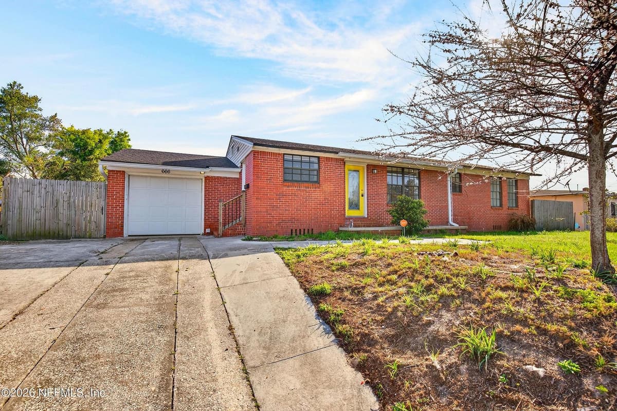 666 EDGEWOOD Avenue W, Jacksonville, FL 32208 2