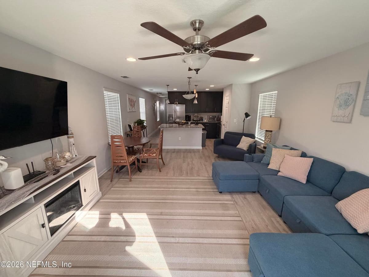 1308 MULL Street, Jacksonville, FL 32205 2