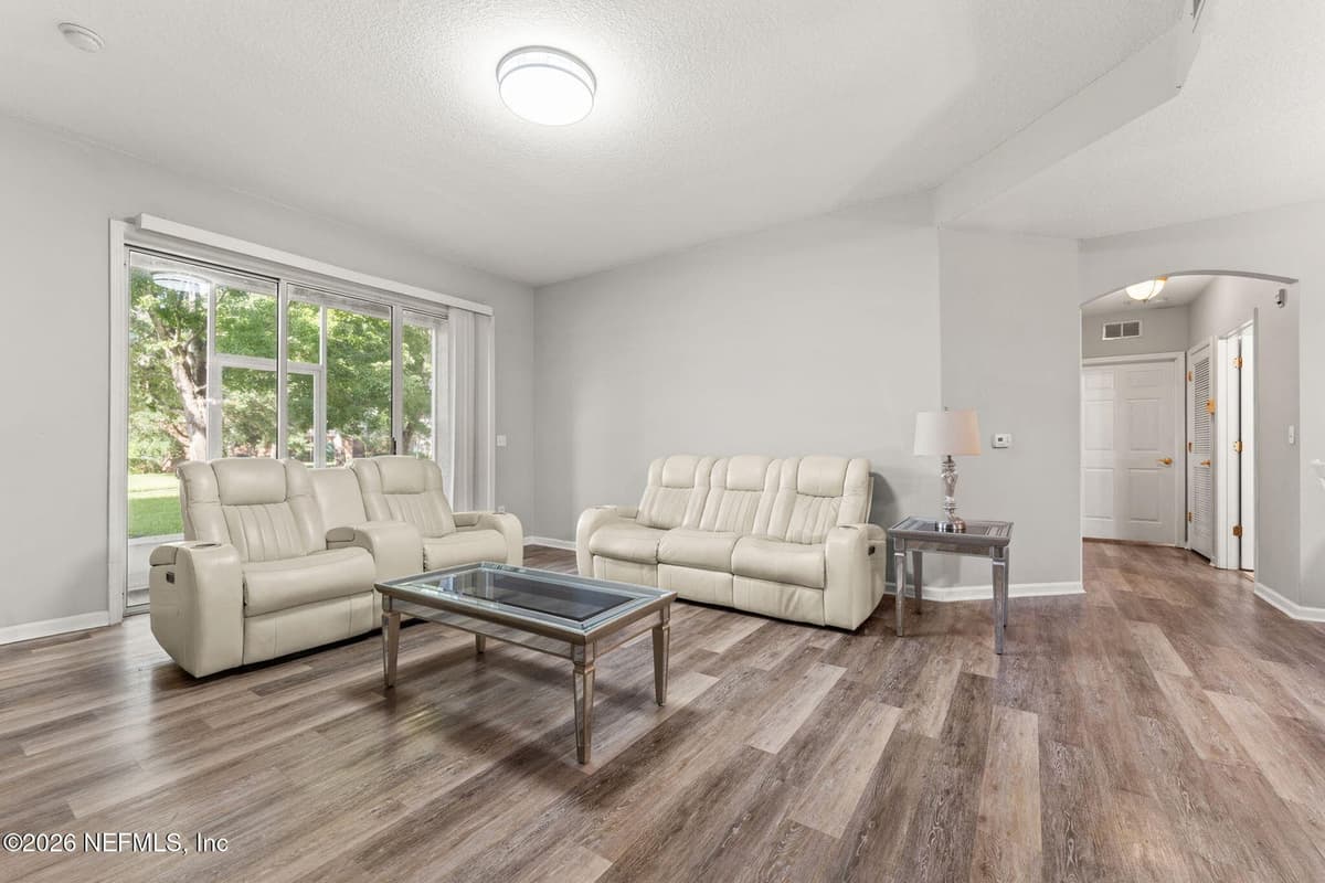 785 OAKLEAF PLANTATION Parkway 1413, Orange Park, FL 32065 3
