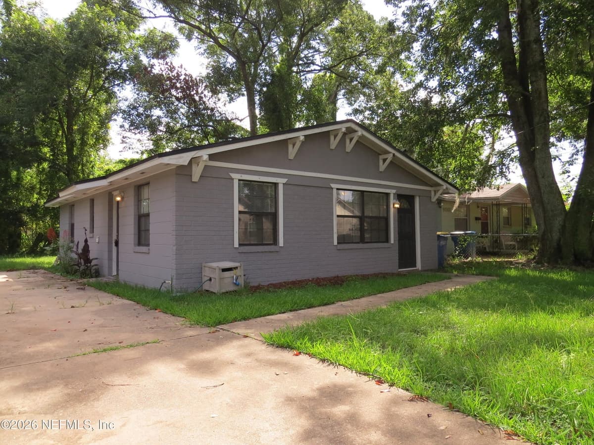 9071 3RD Avenue, Jacksonville, FL 32208 2