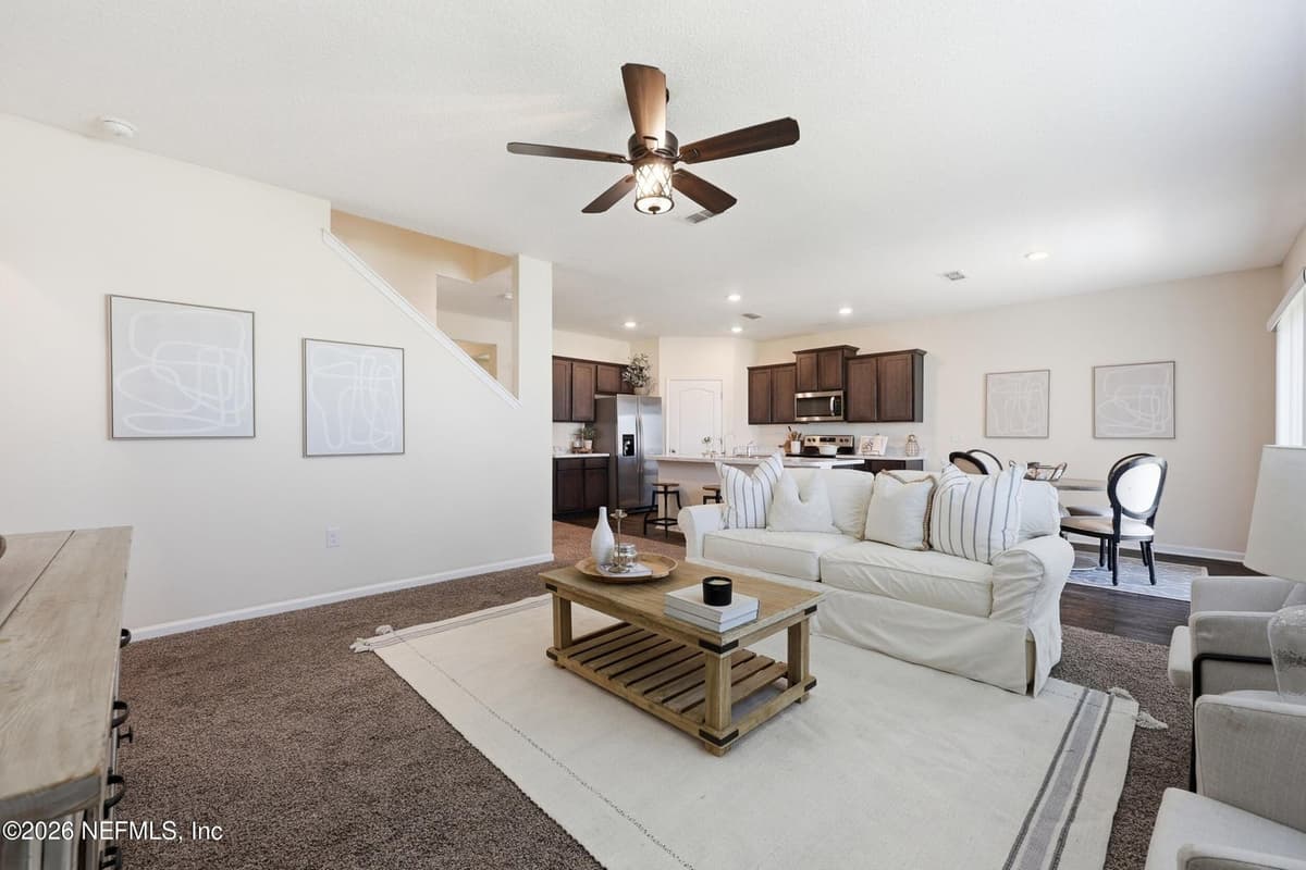 6279 BUCKING BRONCO Drive, Jacksonville, FL 32234 2