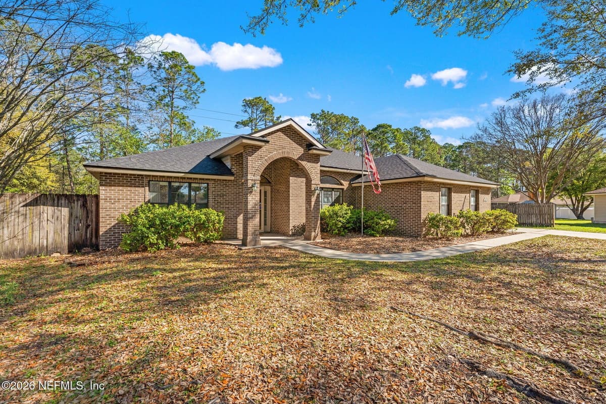 321 VELVET Drive, Jacksonville, FL 32220 3