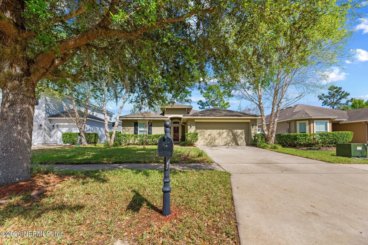 4730 PINE LAKE Drive, Middleburg, FL 32068 2