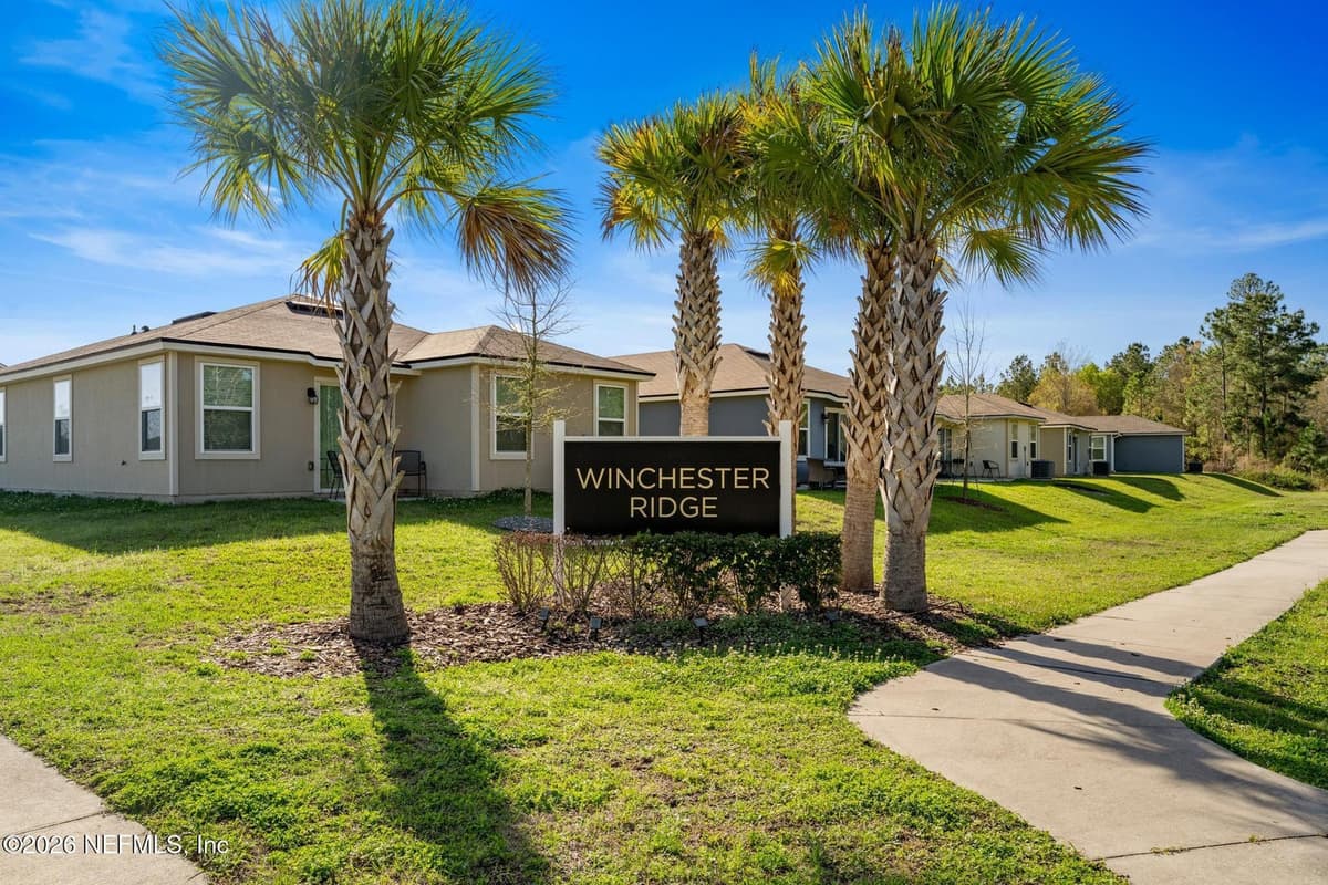 6188 BUCKING BRONCO Drive, Jacksonville, FL 32234 2