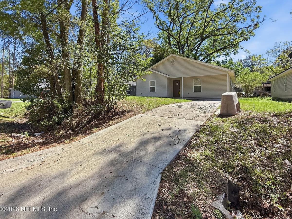 5330 KANKAKEE Boulevard, Jacksonville, FL 32254 2