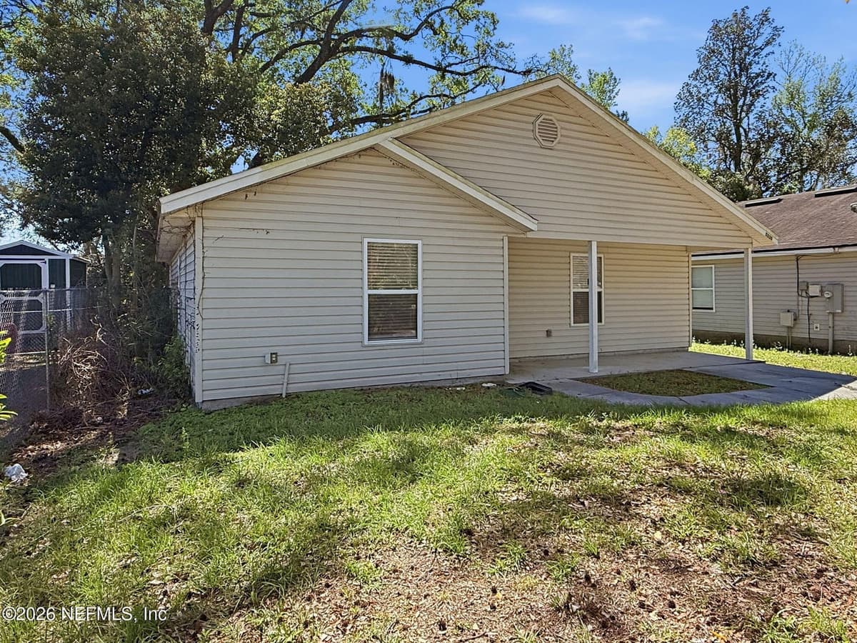 5330 KANKAKEE Boulevard, Jacksonville, FL 32254 3