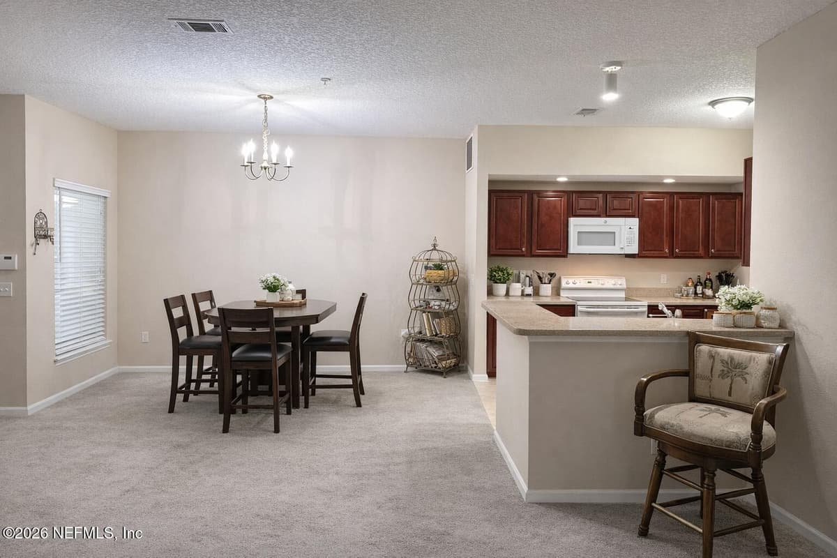 3620 KIRKPATRICK Circle 6, Jacksonville, FL 32210 3