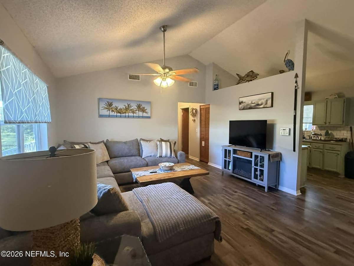 209 SCOTT Street, Interlachen, FL 32148 2