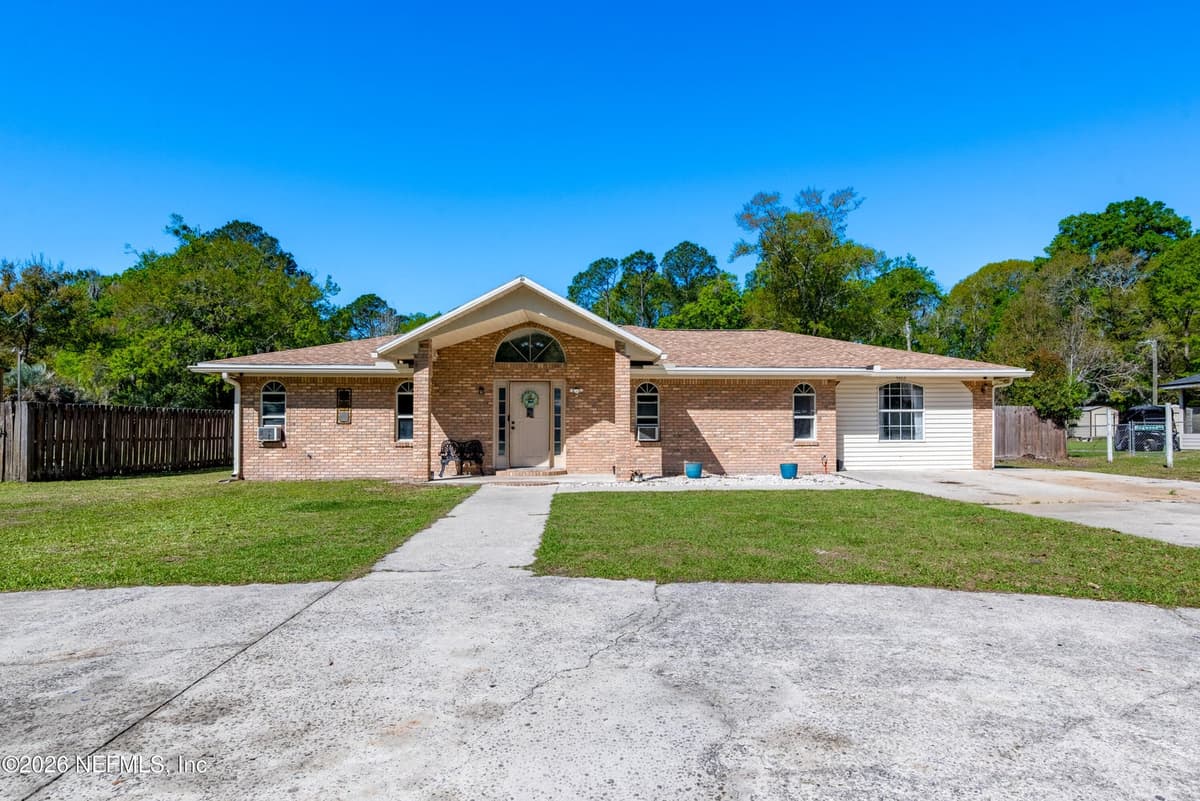 603 S WESTMORELAND Street, Starke, FL 32091 3