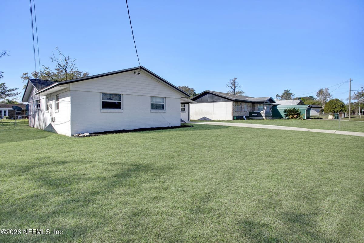 10926 MAJURO Drive, Jacksonville, FL 32246 3