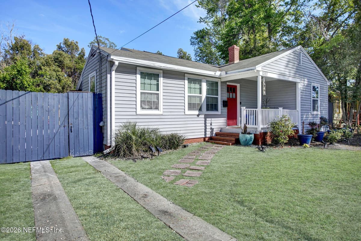 1327 MACARTHUR Street, Jacksonville, FL 32205 2