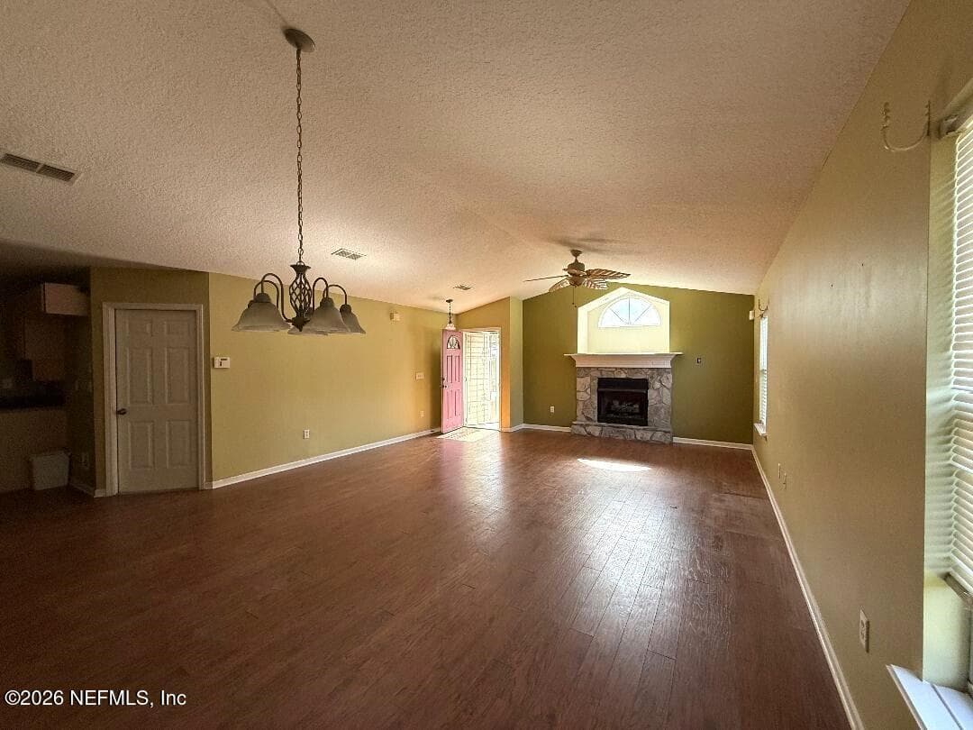 446 VERMONT Avenue, Green Cove Springs, FL 32043 3