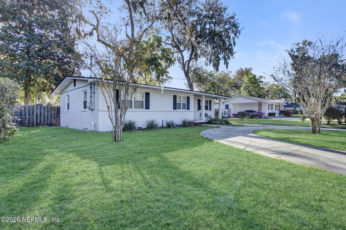 321 TIDEWATER Circle E, Jacksonville, FL 32211 2