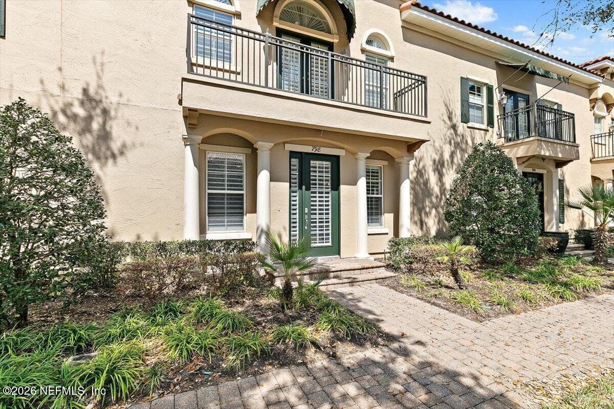 798 PROVIDENCE ISLAND Court, Jacksonville, FL 32225 2