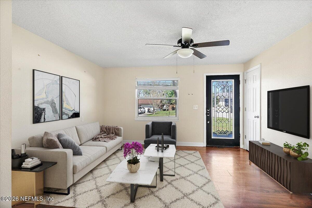 428 NEPTUNE Road, Orange Park, FL 32073 2