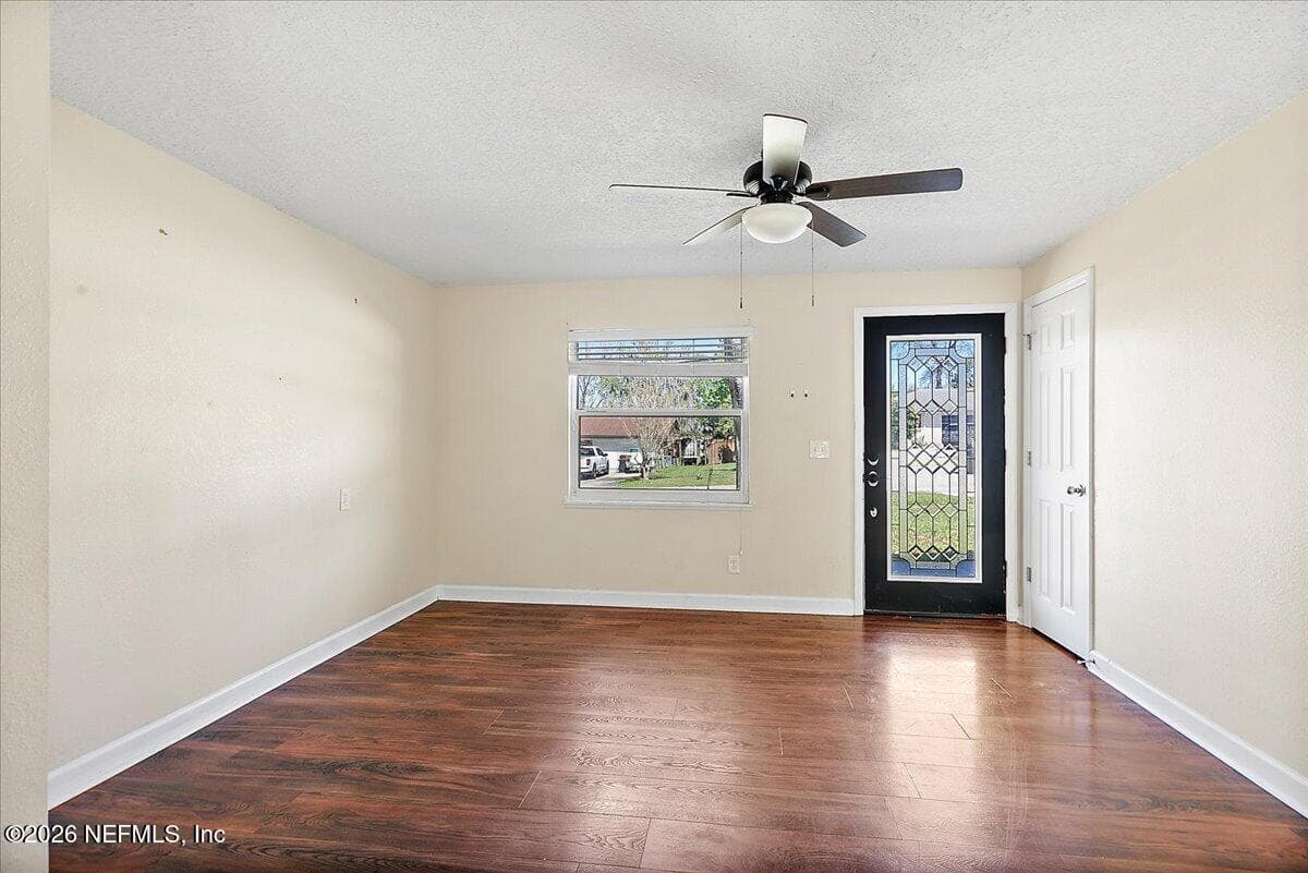 428 NEPTUNE Road, Orange Park, FL 32073 3
