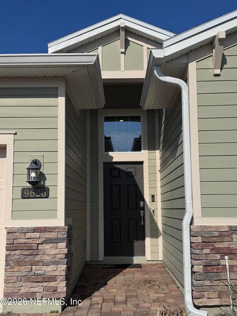 9626 LEMON GRASS Lane, Jacksonville, FL 32219 2