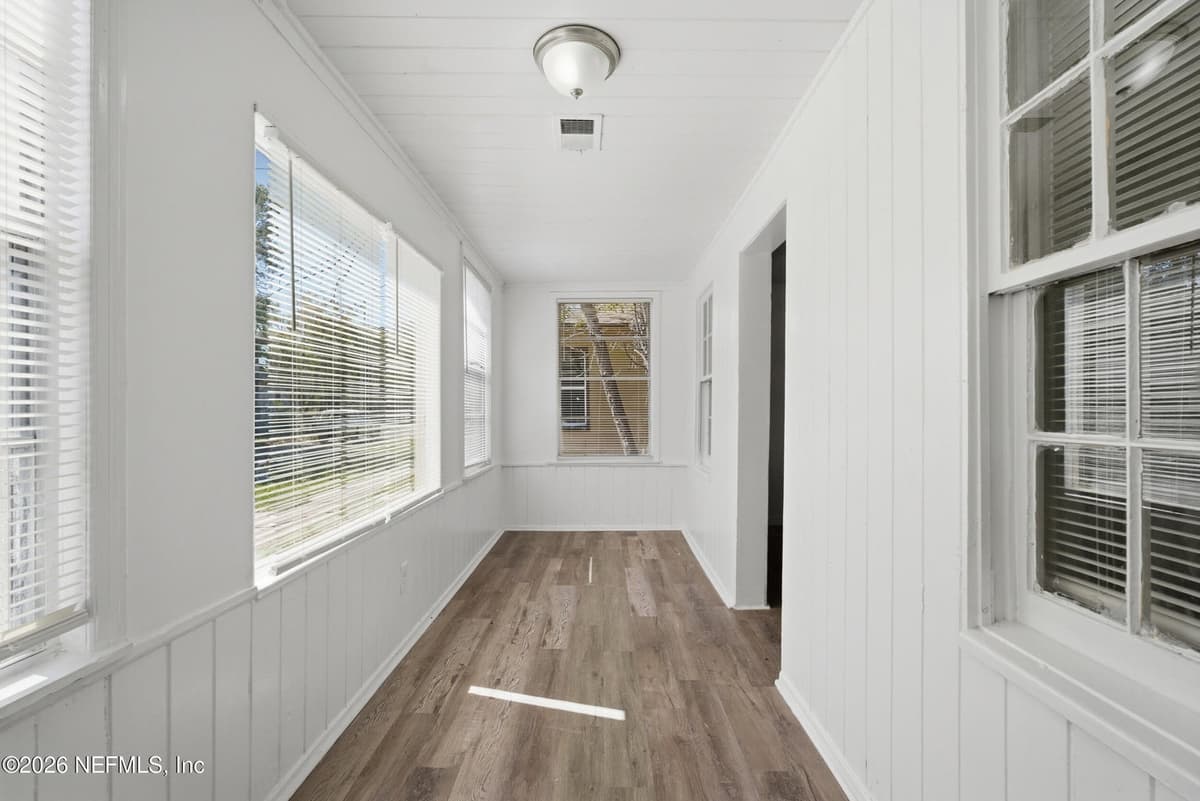 859 28TH Street, Jacksonville, FL 32209 3