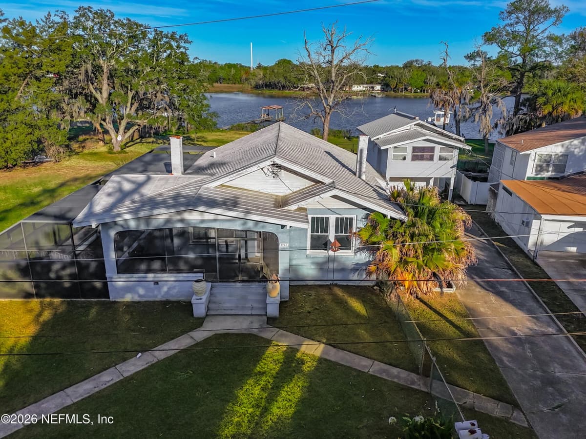 7702 N NORTH SHORE Drive, Jacksonville, FL 32208 2