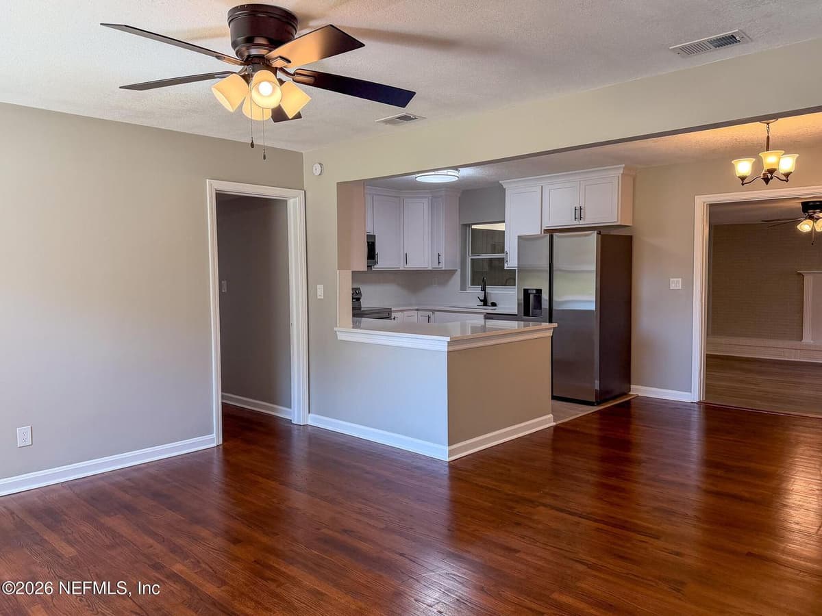 7862 Stephenson Drive, Jacksonville, FL 32208 2