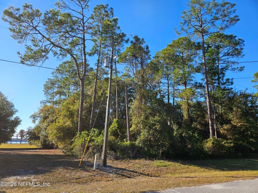 306 LAKESHORE Drive, Starke, FL 32091